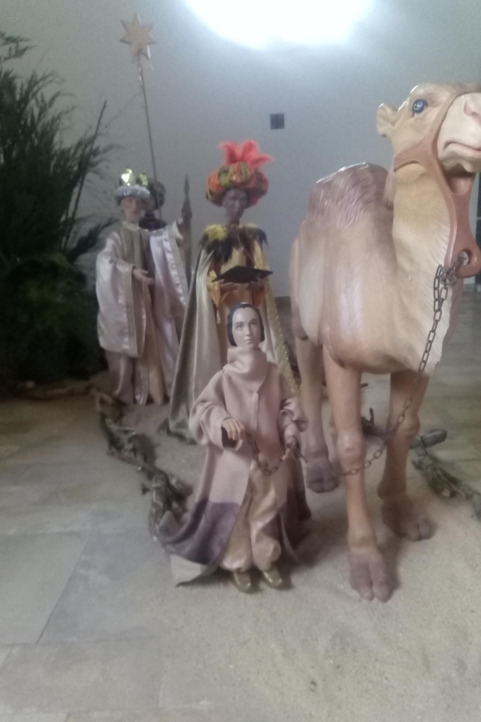 2025_6_Krippe_Könige-kommen_08