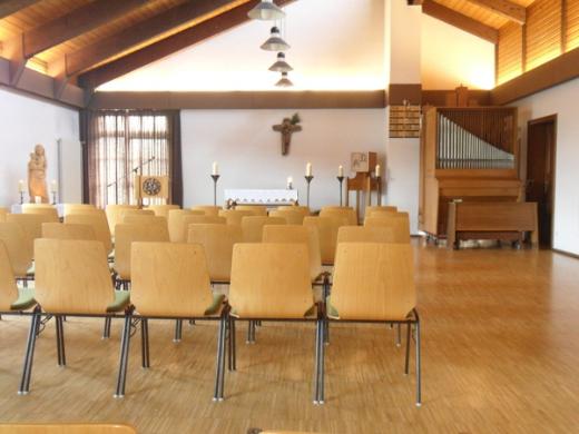 Innenansicht des Kath. Gemeindezentrum St. Marien in Puderbach